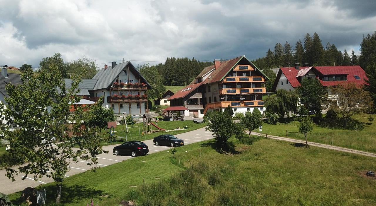 Cafe-Pension Feldbergblick Titisee-Neustadt Bagian luar foto