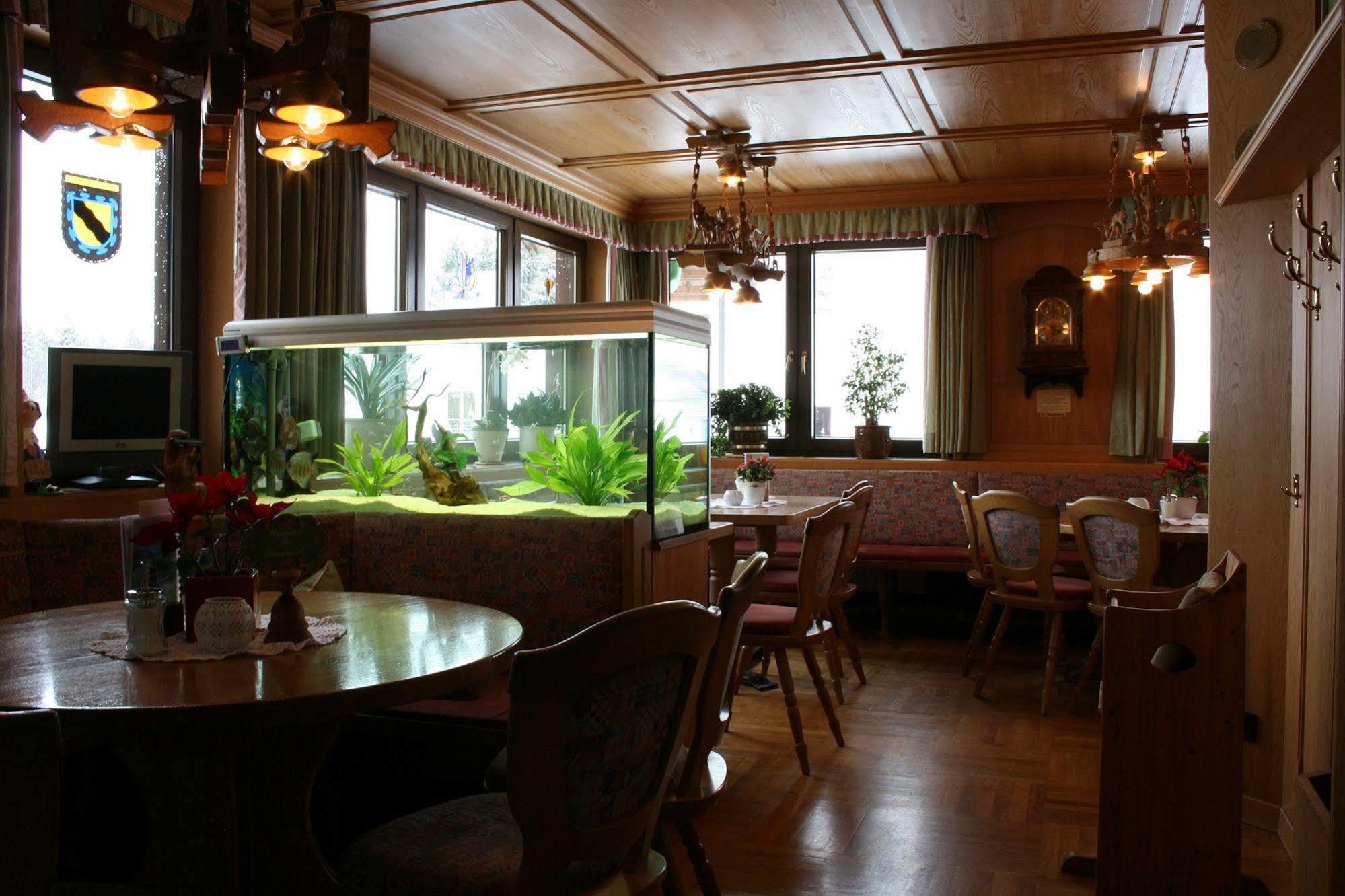 Cafe-Pension Feldbergblick Titisee-Neustadt Bagian luar foto
